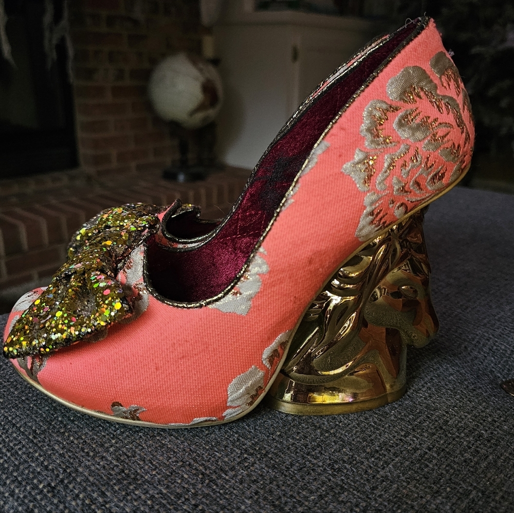 Rare Irregular Choice "Trixy" aka Trixie unicorn heels. 40 Size 9